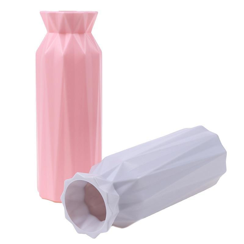 مزهرية زهور هندسية زاوية